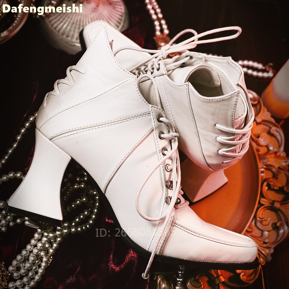 Block Heel Ankle Boots - Botas de Tobillo de Cuero Blanco