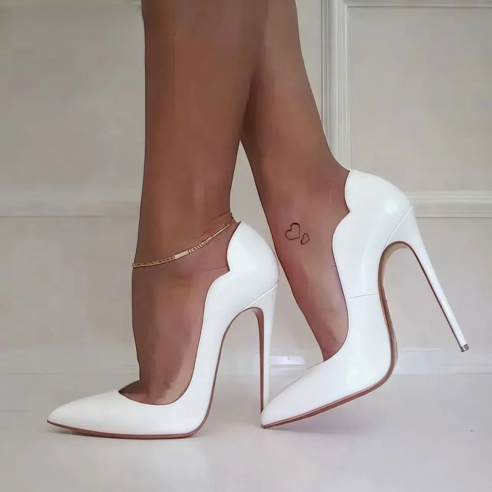 Tikicup clásico elegante negro - Patent Leather Pump reseña y precio