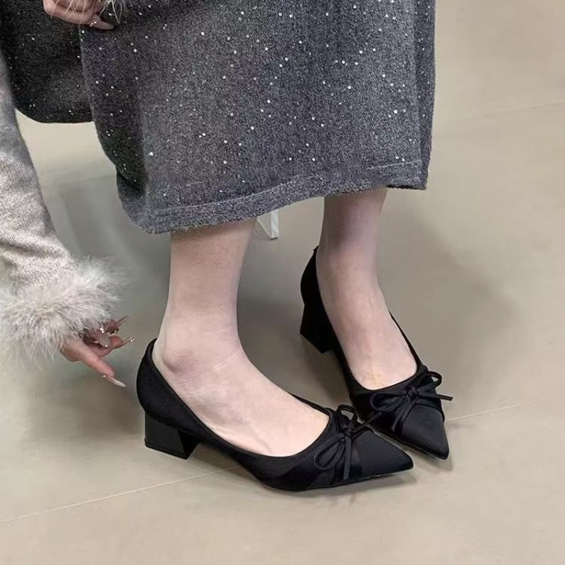 Zapatos individuales Retro de  - Shoes Women Pumps reseña y precio