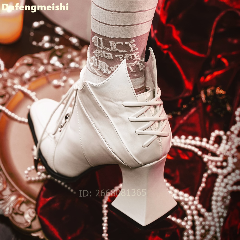 Botas de Tobillo de Cuero Blan - Block Heel Ankle Boots reseña y precio