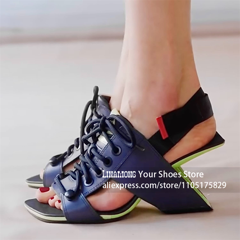 Sandalias de tacón asimétrico  - Block Heel Ankle Boots reseña y precio